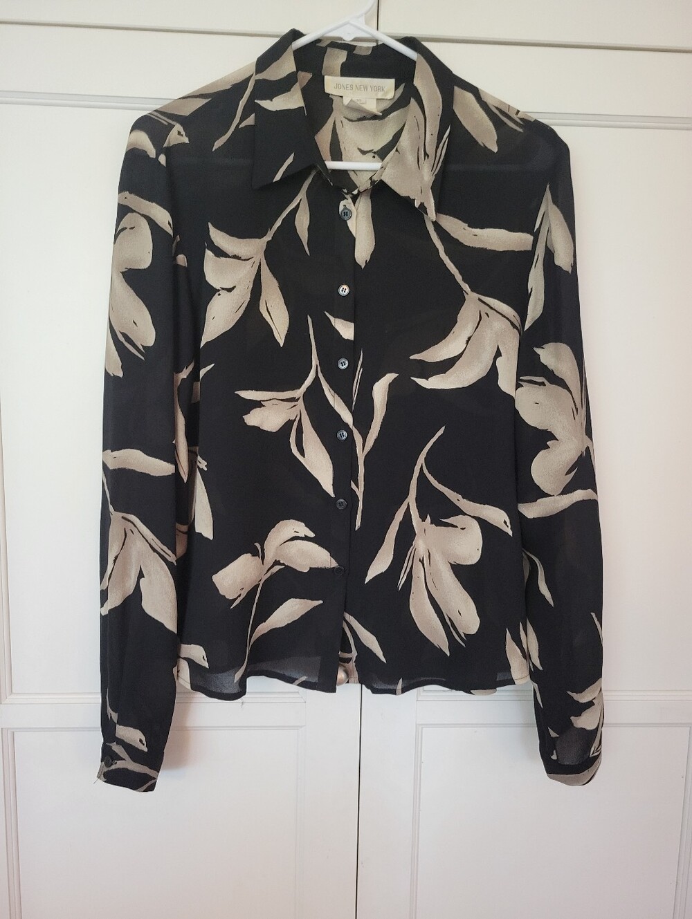 Silk Jones New York Black & Cream Botanical Print Button-Down Shirt, 16